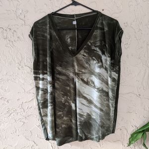 Sinew Moon Pinch of Grace Hip Length top